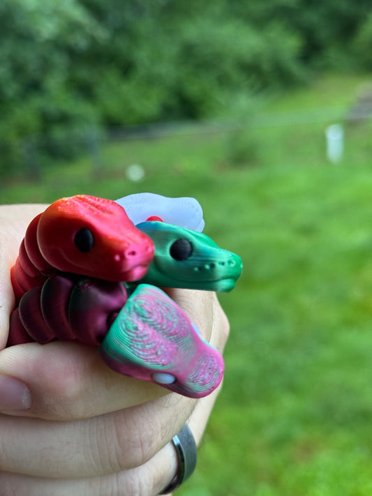 Articulated 3D Printed Ball Python Snake – Realistic Poseable Reptile Toy, Custom Colors, Fun Fidget Collectible