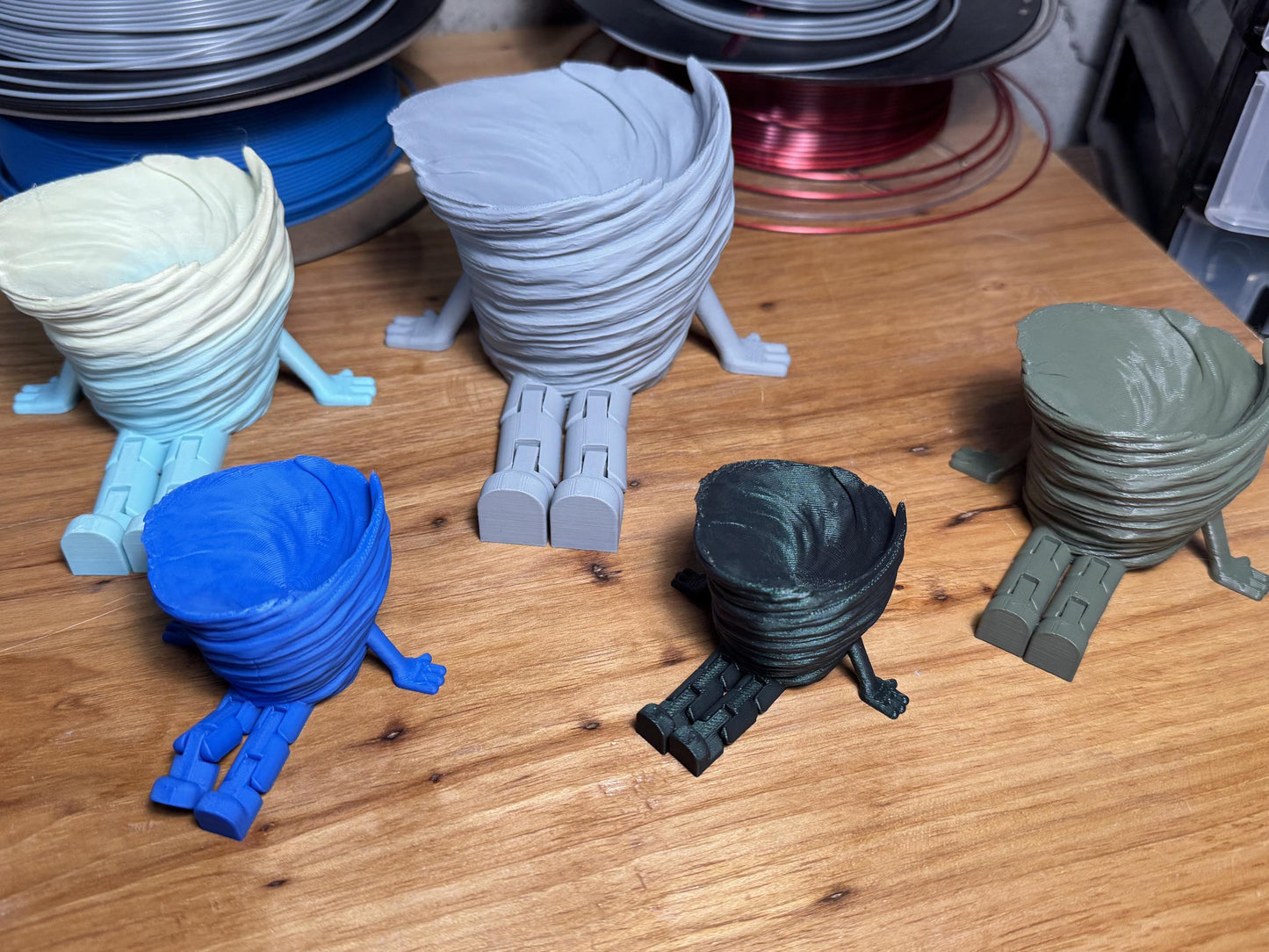 Tornado Buddy – Articulating Flexi Storm Figure with Arms & Legs – EF1 to EF5 Twister Collectible 3D Printed – Fun Desk Toy Gift