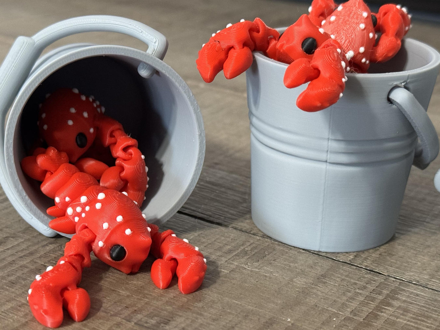 Pocket Pet Lobster Fidget Toy with bucket, Articulating Fidget Toys, 3D Printed, Toy Decor, School