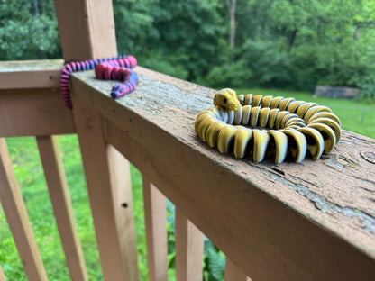 Articulated 3D Printed Ball Python Snake – Realistic Poseable Reptile Toy, Custom Colors, Fun Fidget Collectible