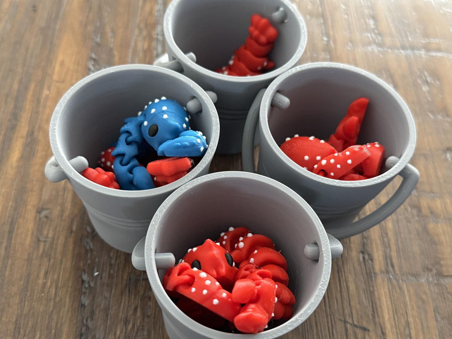 Pocket Pet Lobster Fidget Toy with bucket, Articulating Fidget Toys, 3D Printed, Toy Decor, School